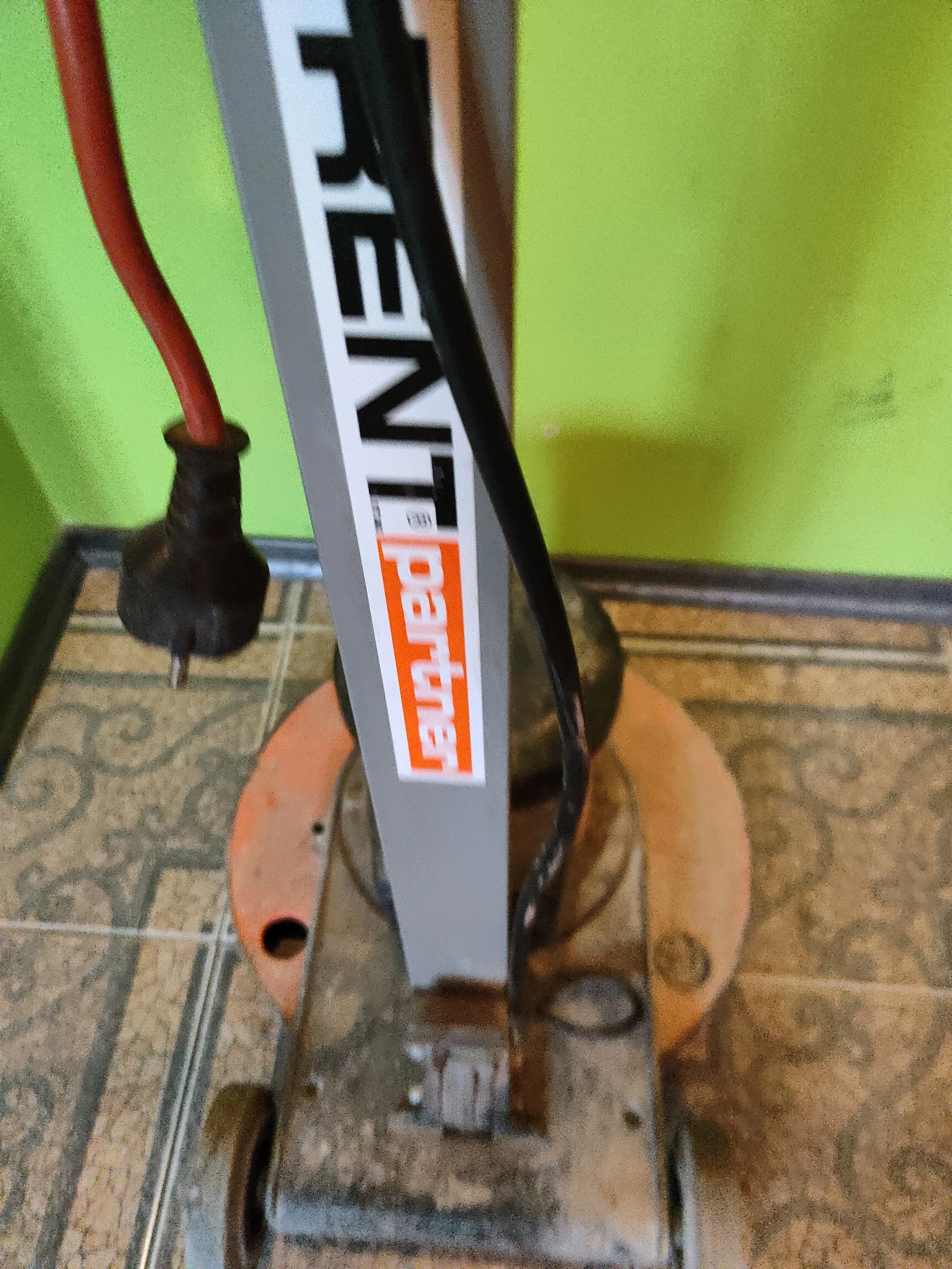 polerkaszorowarka-numatic-bmd-1000s-marka-numatic