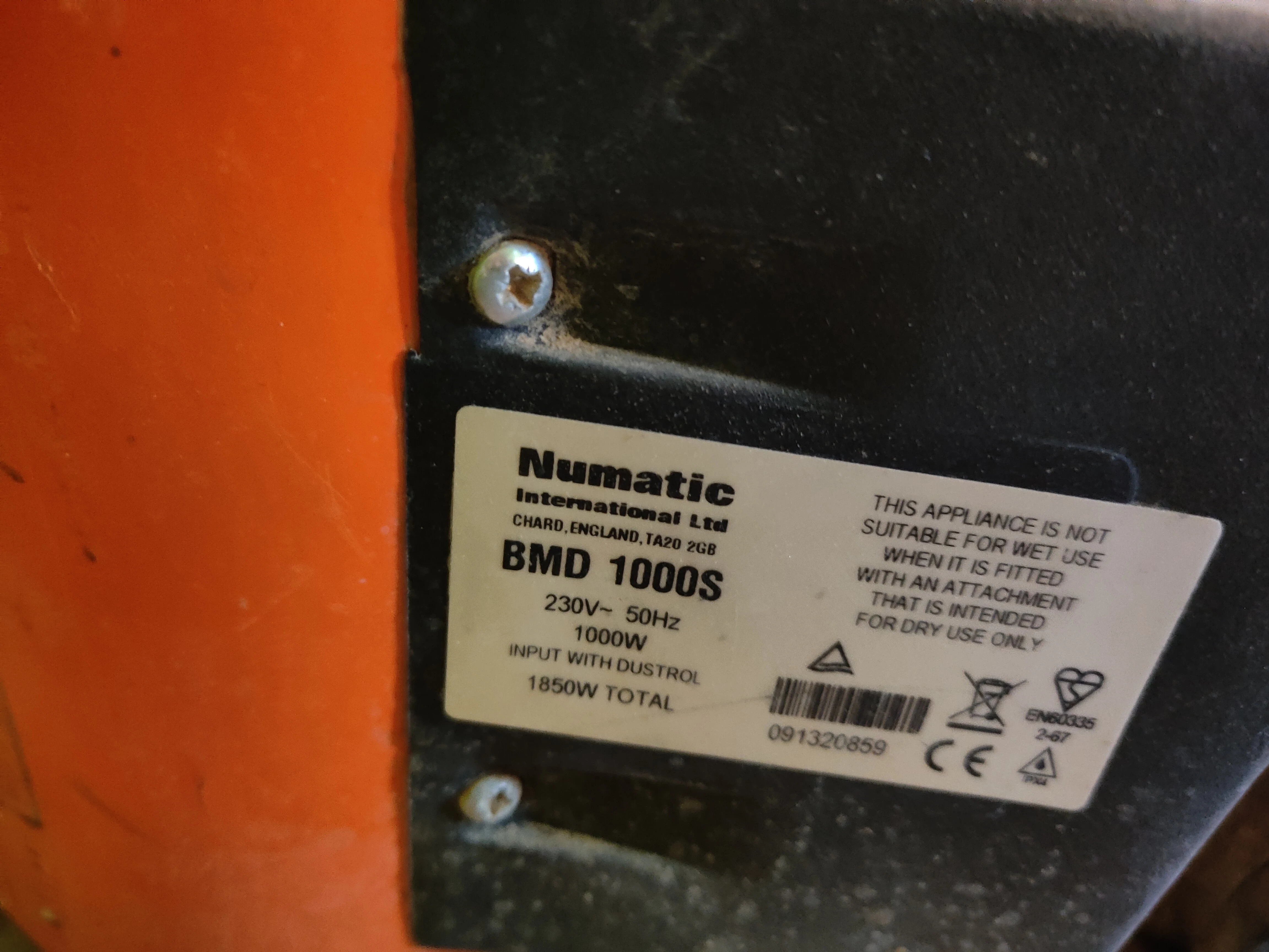 polerkaszorowarka-numatic-bmd-1000s-stan-uzywany