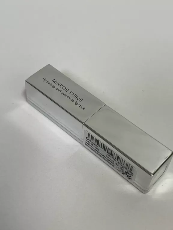 pomadka-douglas-mirror-shine-charm-me-4-ideal-kolor-czerwony