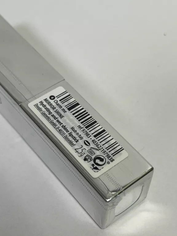 pomadka-douglas-mirror-shine-charm-me-4-ideal-marka-douglas