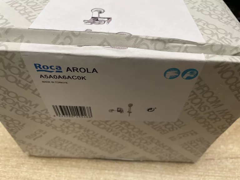 BATERIA WANNOWO-PRYSZNICOWA ROCA AROLA A5A0A6AC0K