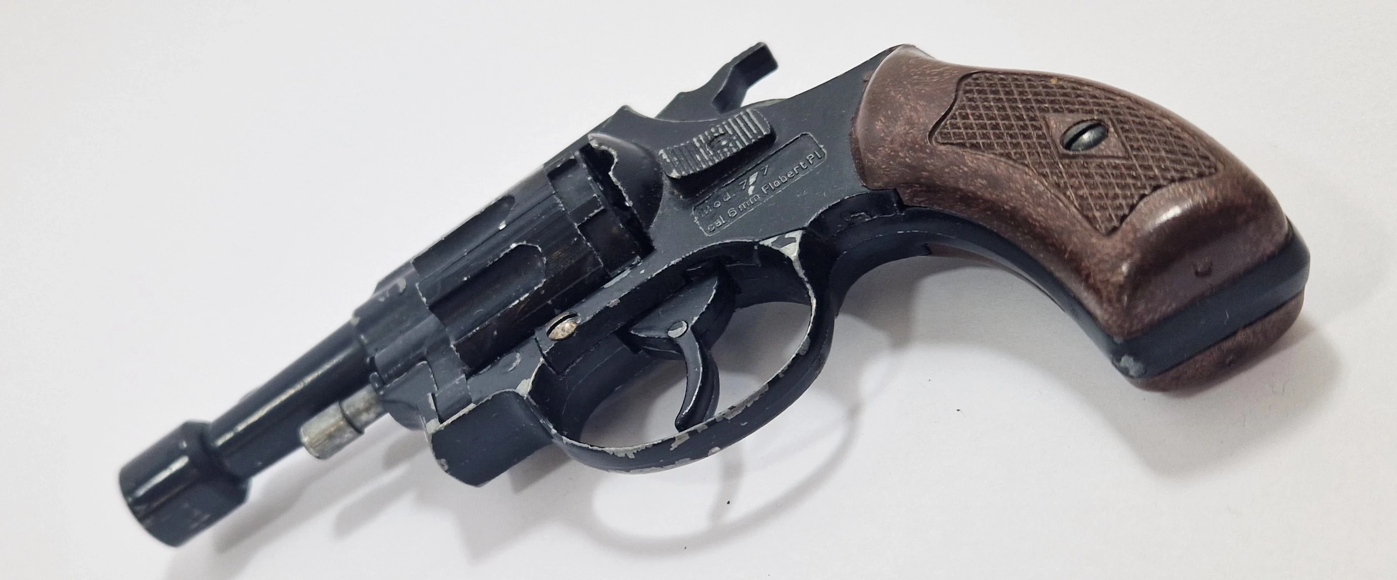 rewolwer-hukowystraszak-umarex-6mm-bukowska-118-poznan