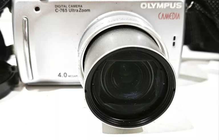 APARAT OLYMPUS C-765 10 X ZOOM