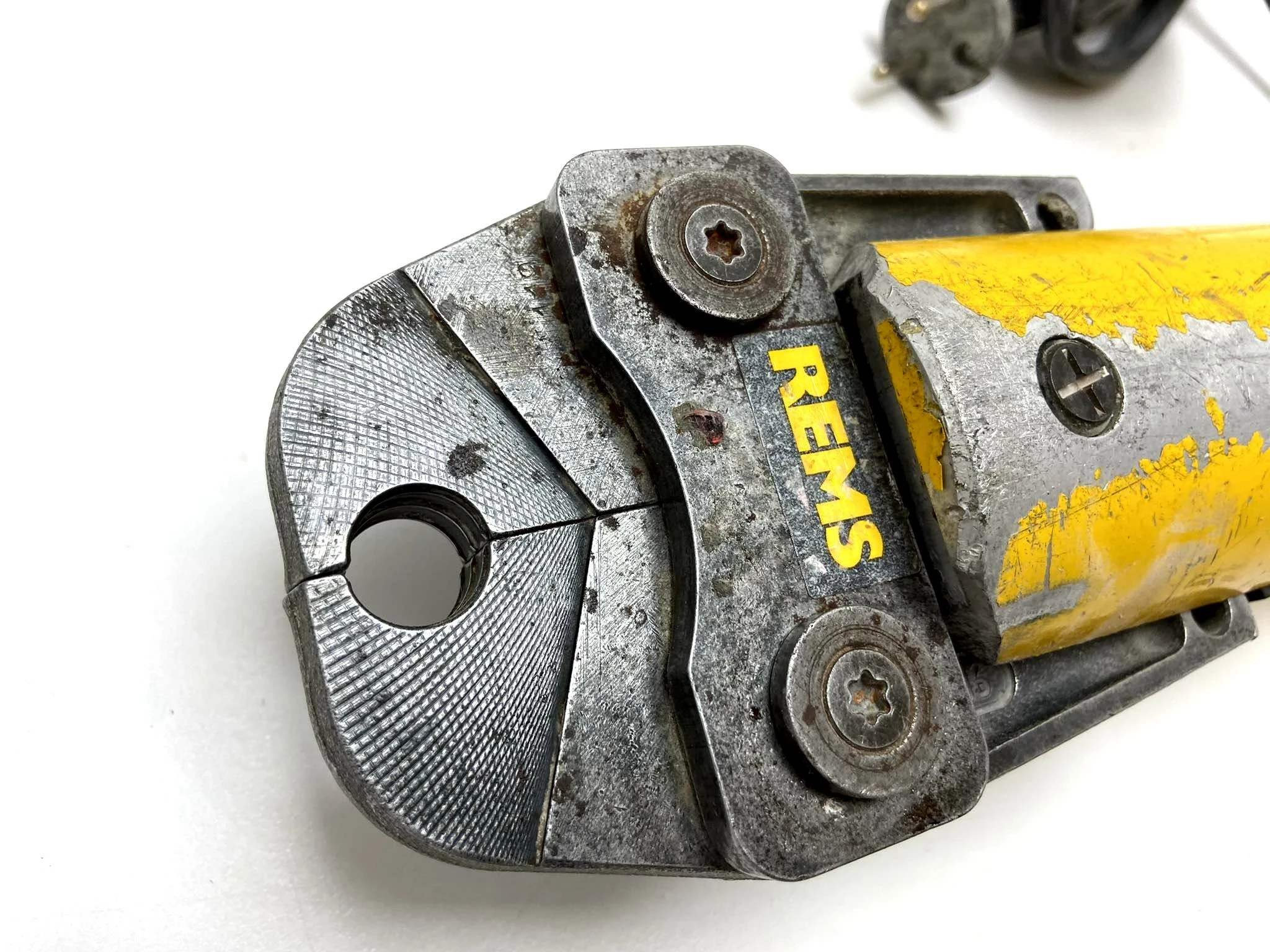 zaciskarka-rems-r220-10-110-mm-bydgoska-1a-pila