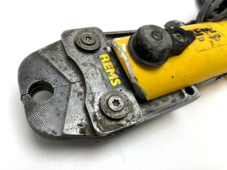 zaciskarka-rems-r220-10-110-mm-marka-rems