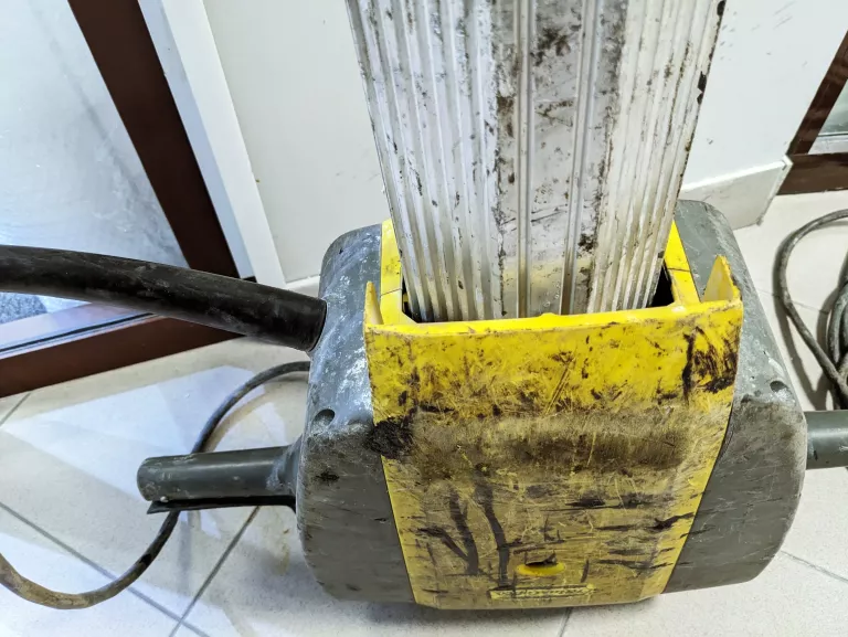MŁOT ATLAS COPCO B25