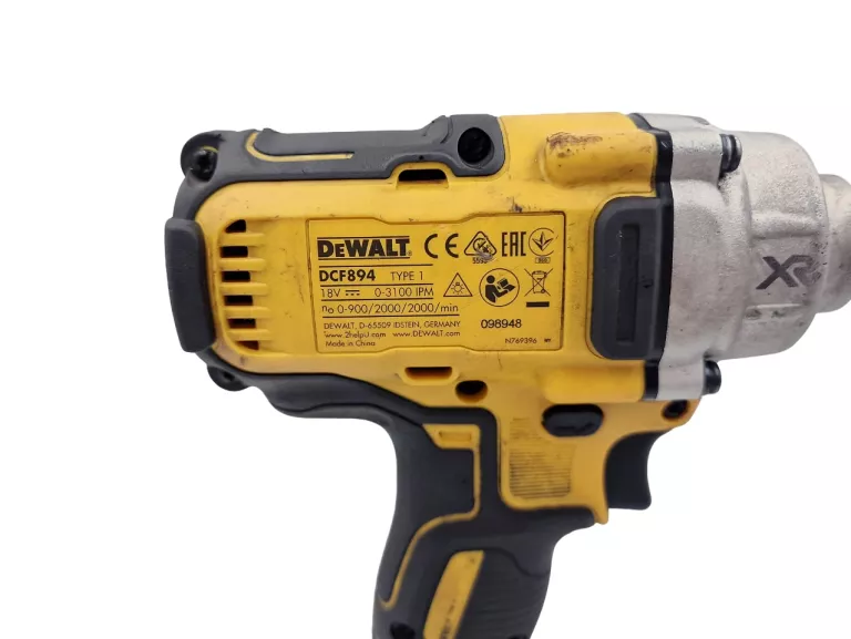klucz-udarowy-dewalt-dcf-894-18v-40ah-walizka-product-id-7857380b-ca1c-48c7-aa98-f78651641629