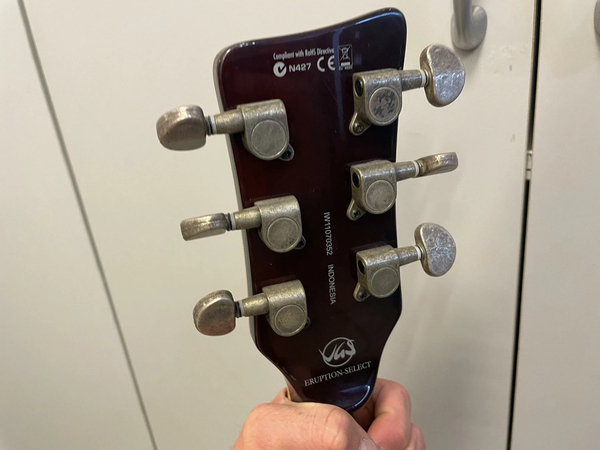 gitara-elektryczna-vgs-eruption-select-marka-vgs