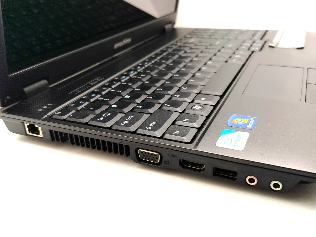 laptop-emachines-e728-intel-pentium-t4500-2250gb-kod-producenta-0000