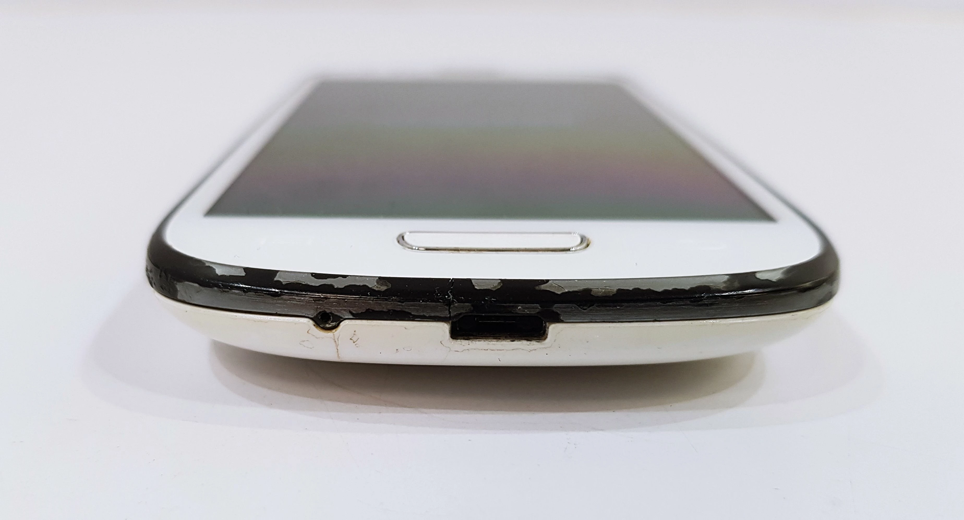 telefon-samsung-galaxy-s-iii-mini-kod-producenta-gt-i8190n