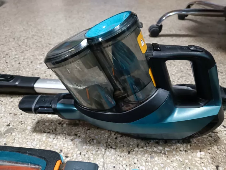 ODKURZACZ PHILIPS SPEEDPRO AQUA FC6729