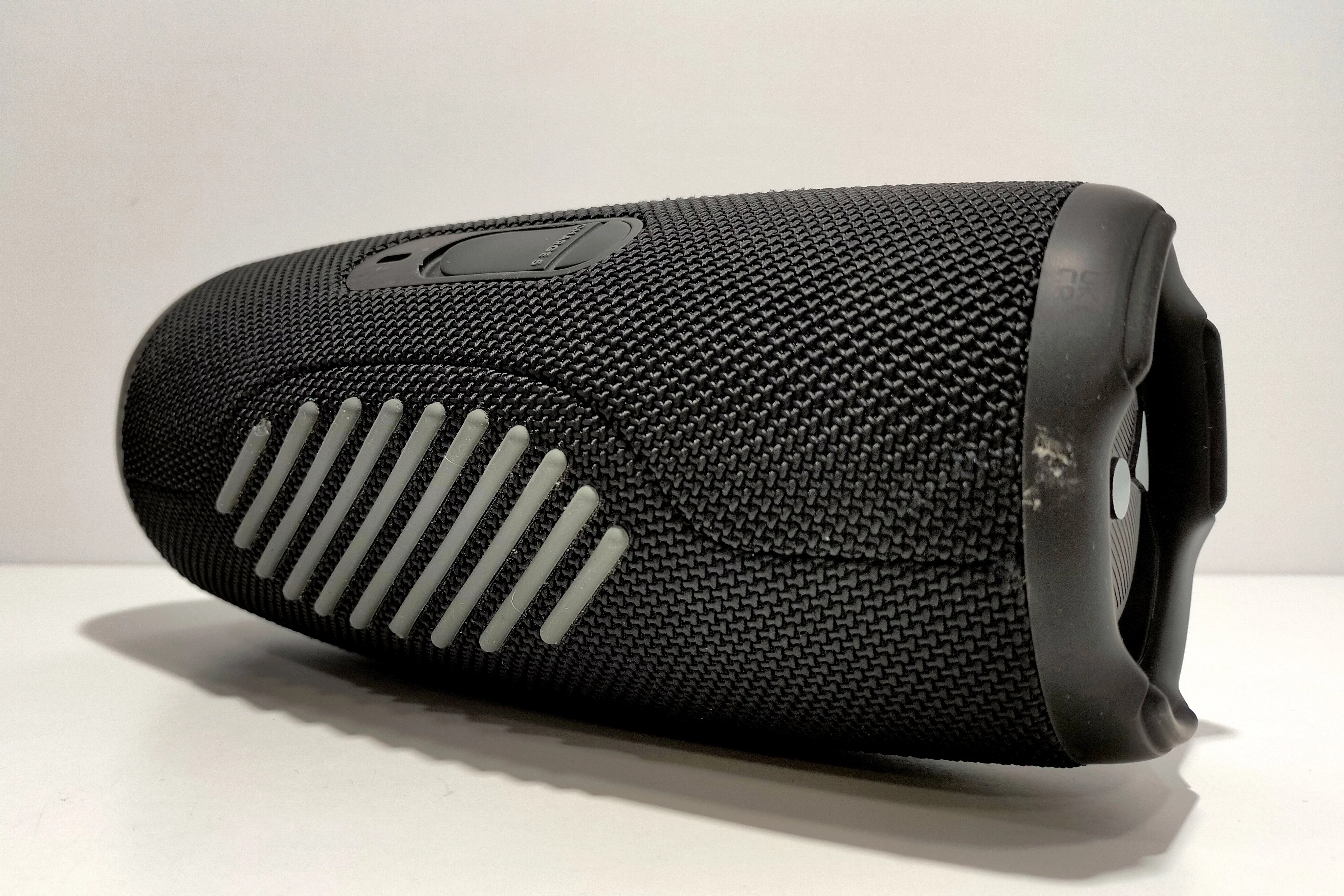 glosnik-bt-jbl-charge-5-moc-15