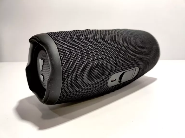 glosnik-bt-jbl-charge-5-kolor-czarny