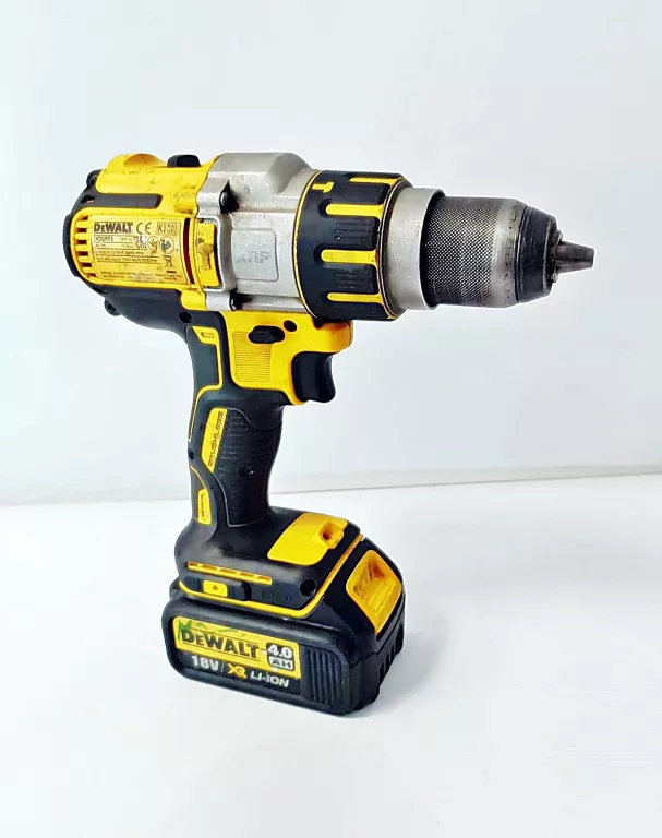 WIERTARKO-WKRĘTARKA UDAROWA DCD995P2 DEWALT 18V