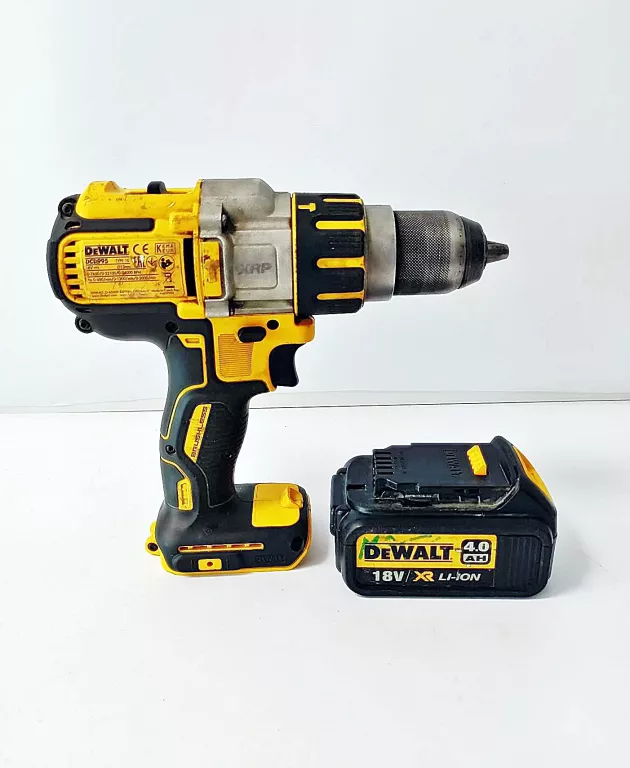 WIERTARKO-WKRĘTARKA UDAROWA DCD995P2 DEWALT 18V