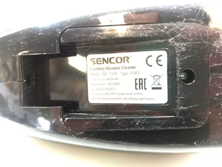 ODKURZACZ RĘCZNY SENCOR SVC 190 B