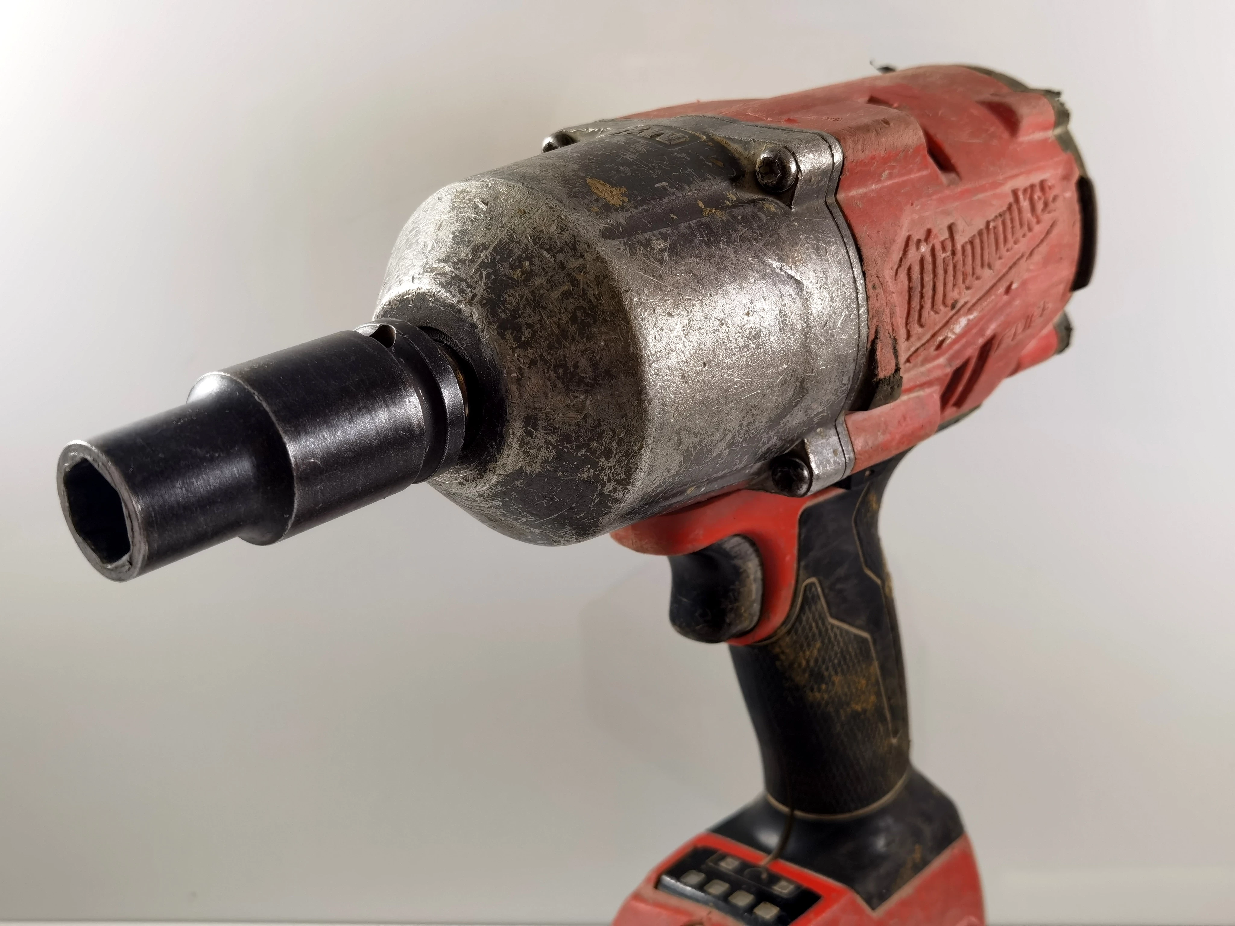 klucz-udarowy-milwaukee-m18-bateria-8-ah-kod-producenta-4933459696