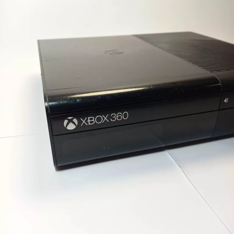 KONSOLA XBOX 360 500GB @ZESTAW @WARTO