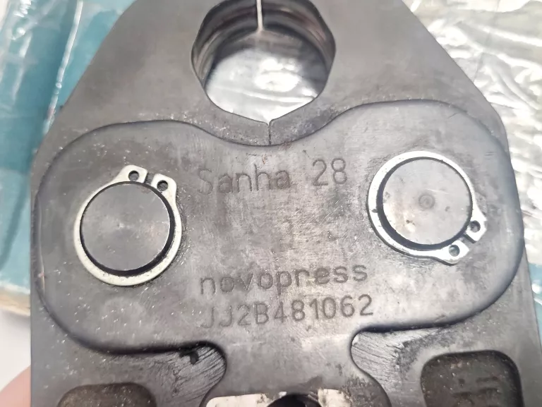 sanha-press-czeka-zacisk-28-mm-zaciskarka-do-rur-ean-gtin-4021343489174