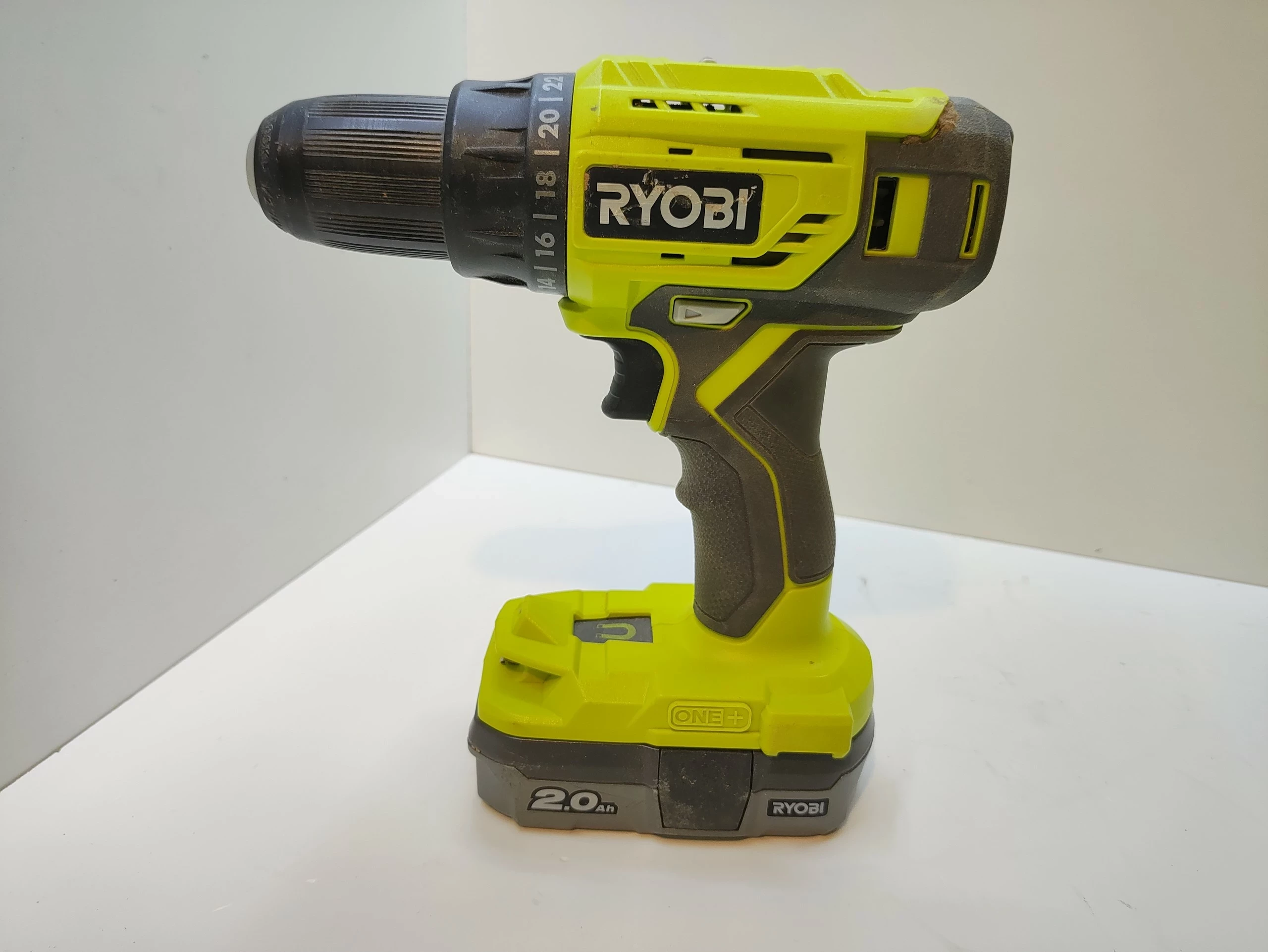 wkretarka-ryobi-r18dd4-etui-akumulator-lad-stan-uzywany