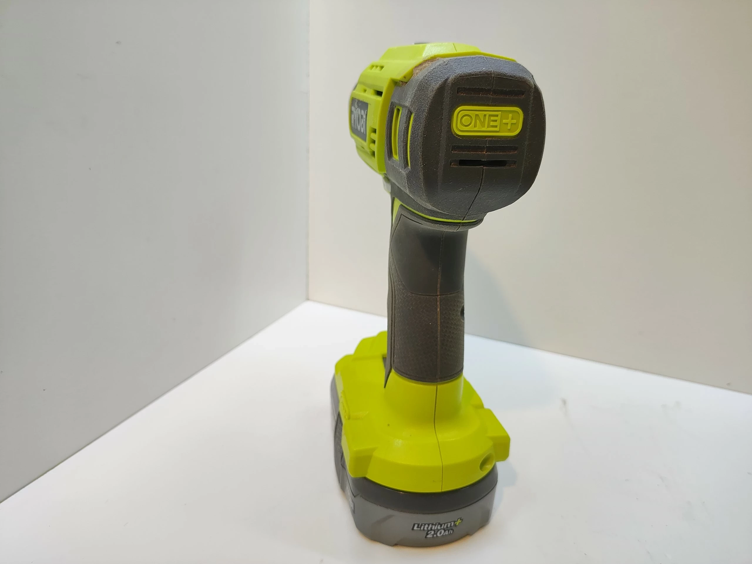 wkretarka-ryobi-r18dd4-etui-akumulator-lad-ean-gtin-4892210185334