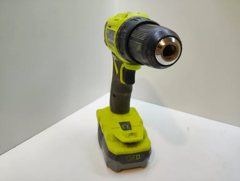 wkretarka-ryobi-r18dd4-etui-akumulator-lad-pojemnosc-akumulatora-18