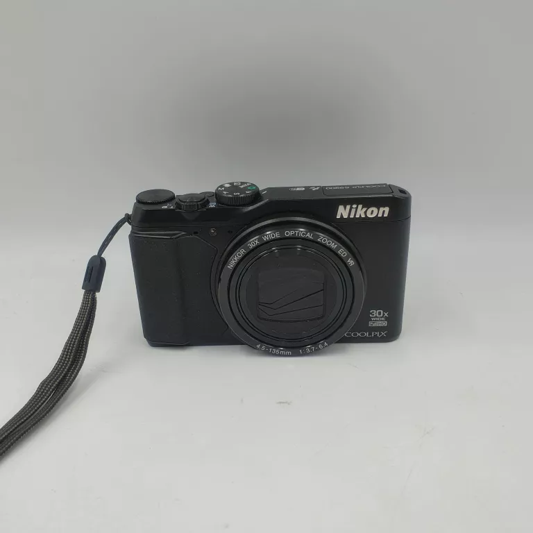 aparat-nikon-coolpix-s9900-etui-czulosc-iso-10