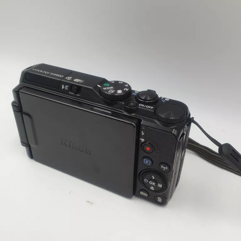 aparat-nikon-coolpix-s9900-etui-jakosc-video-1080p