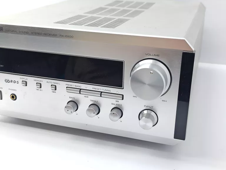 AMPLITUNER YAMAHA RX-E200 2.0 SREBRNY