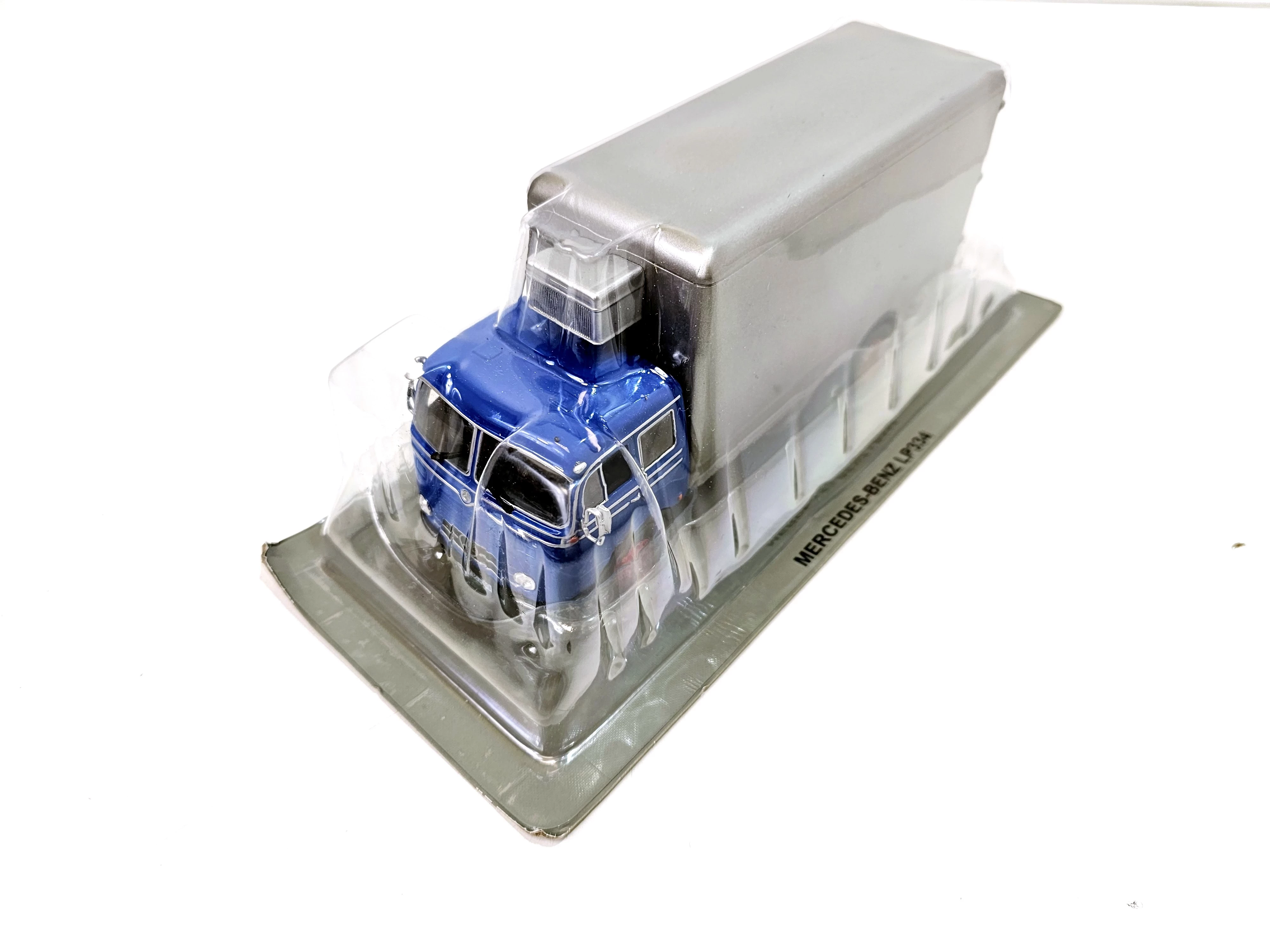 kultowe-ciezarowki-prl-62-mercedes-benz-lp-334-stan-uzywany