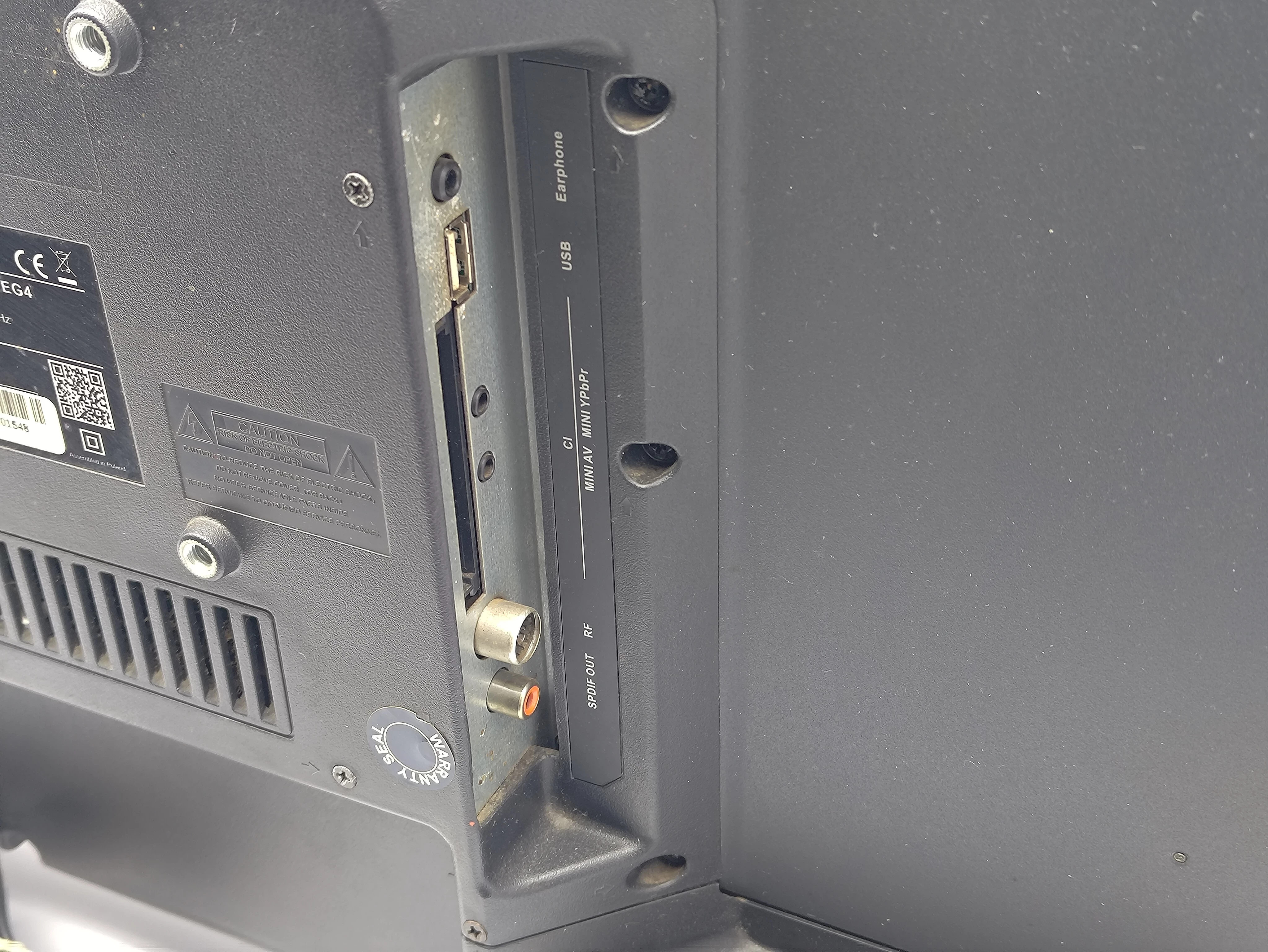 telewizor-manta-led93205-32-przekatna-ekranu-cale-32