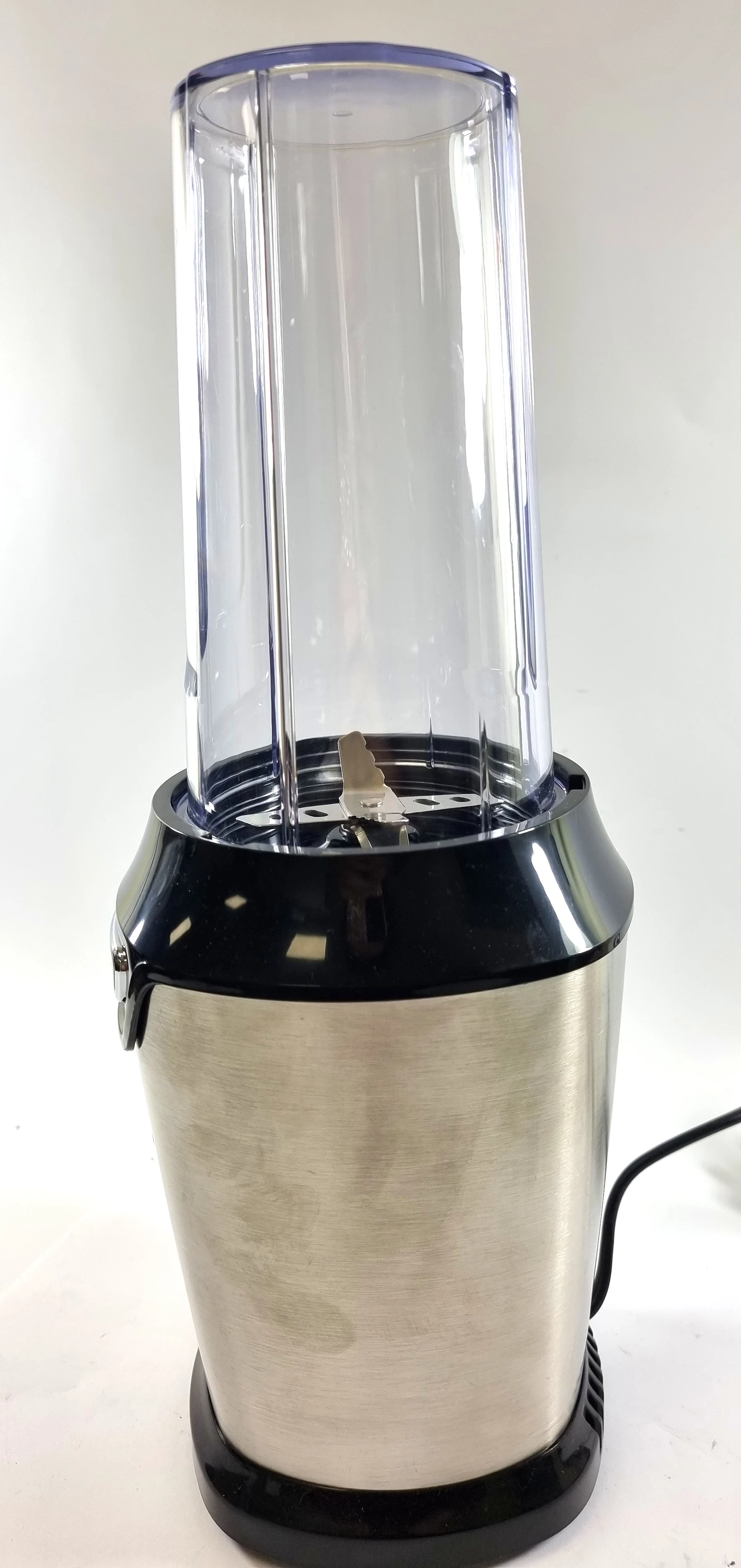 blender-switch-on-nutrition-mixer-700wkomplet-marka-switch-on