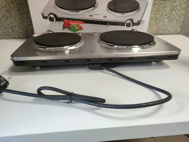 KUCHENKA PRZENOŚNA CLATRONIC DKP 3668 E
