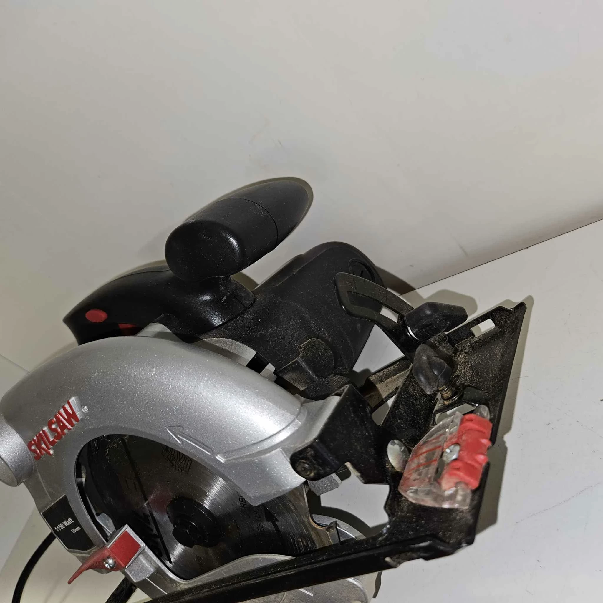 pilarka-tarczowa-skilsaw-5155-1150w-stan-uzywany