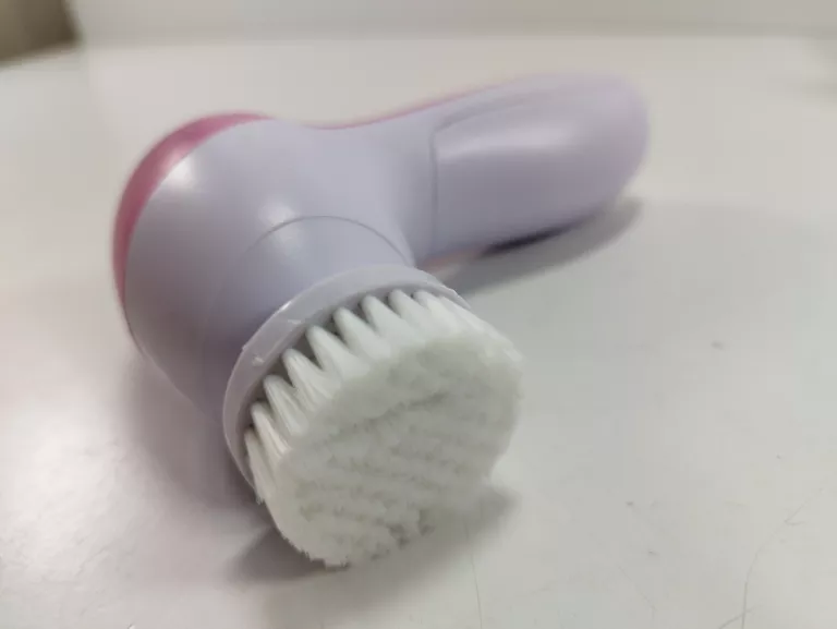 masazer-do-twarzy-5-w-1-stan-powystawowy