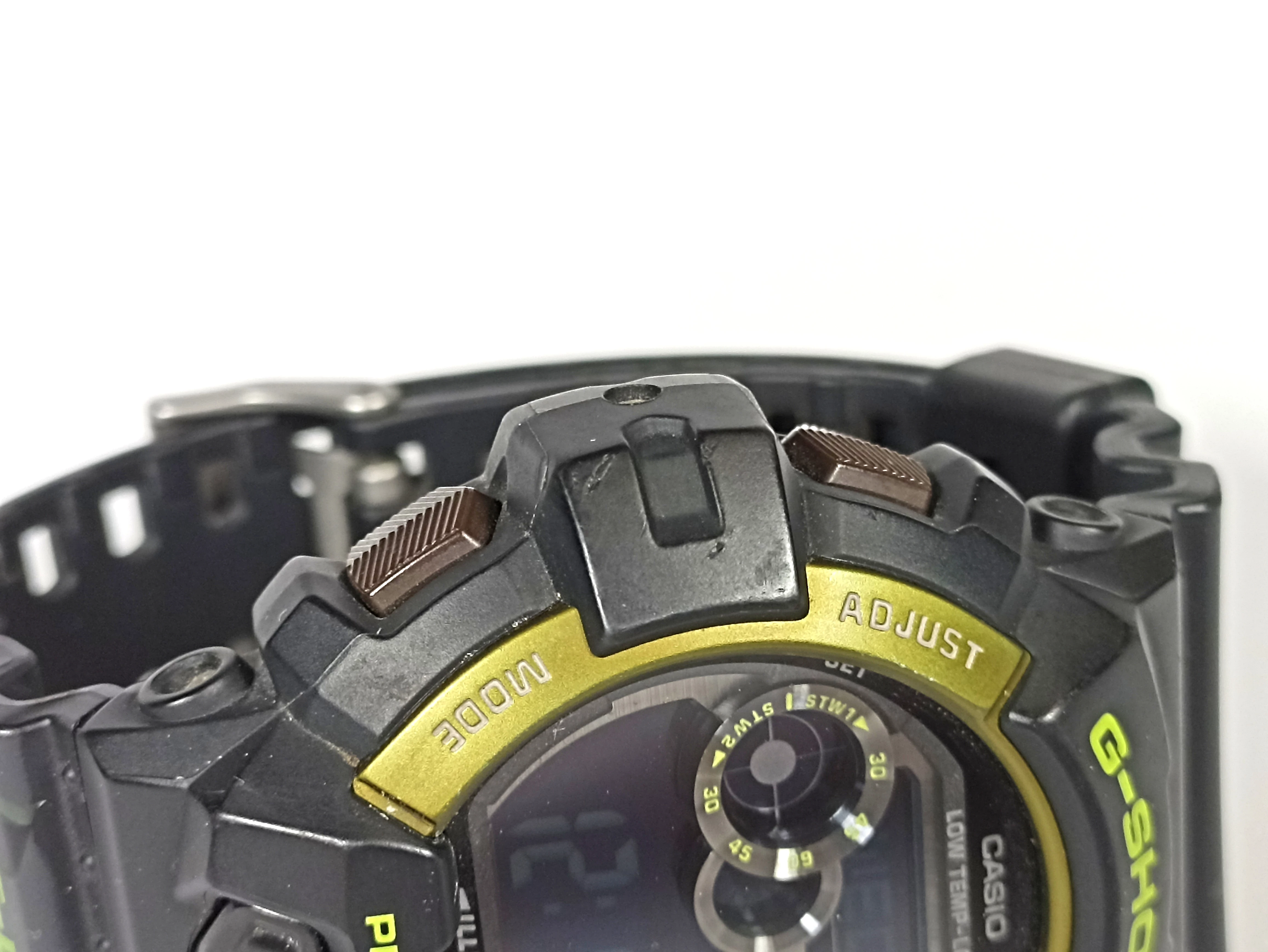 zegarek-casio-g-shock-gls-8900-typ-nareczny