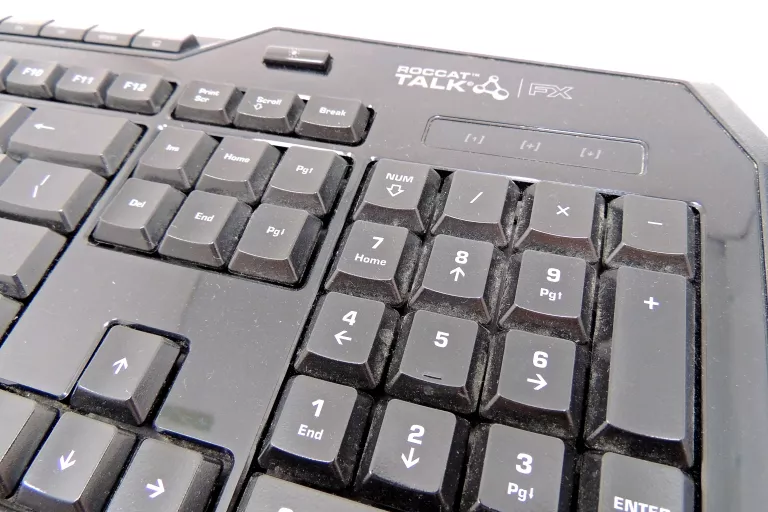 klawiatura-roccat-isku-fx-multicolor-roc-12-901-interfejs-usb