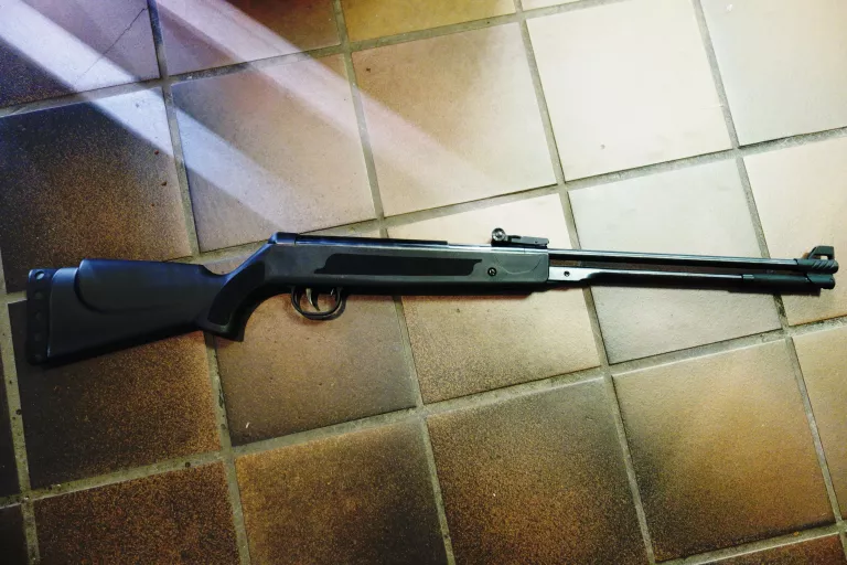 wiatrowka-dluga-kandar-wf600p-at-okazja-at-sredzka-28-wroclaw