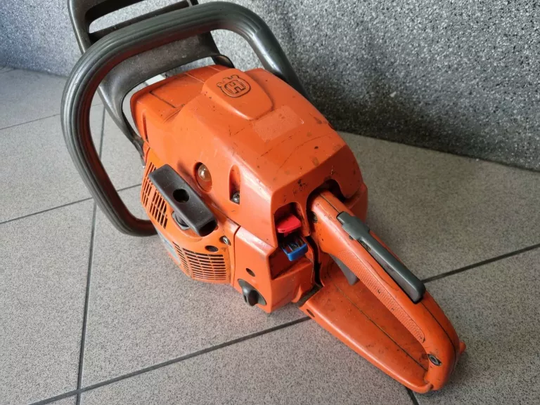PIŁA SPALINOWA HUSQVARNA 455 RANCHER OPIS