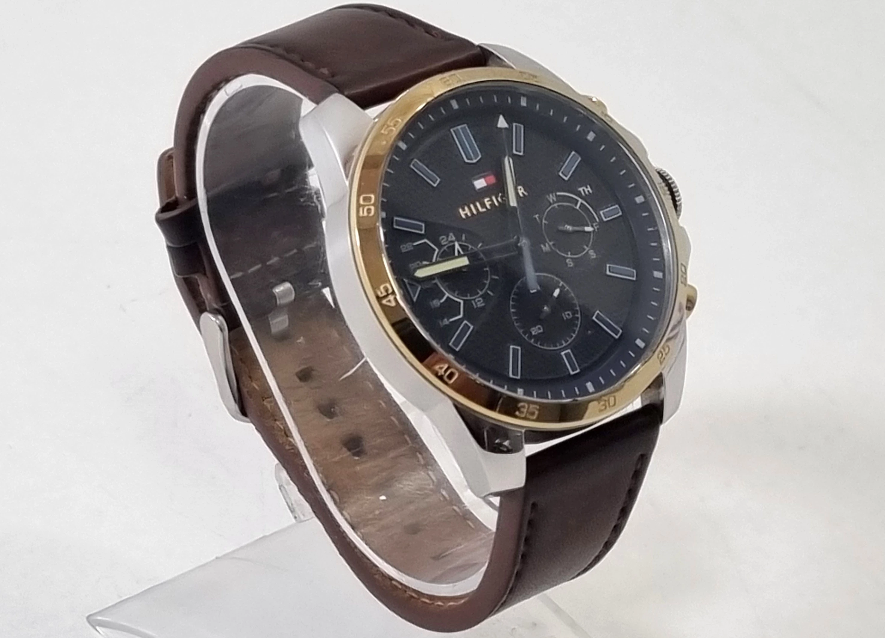 zegarek-meski-tommy-hilfiger-th3201202507-jana-pawla-ii-41a-warszawa