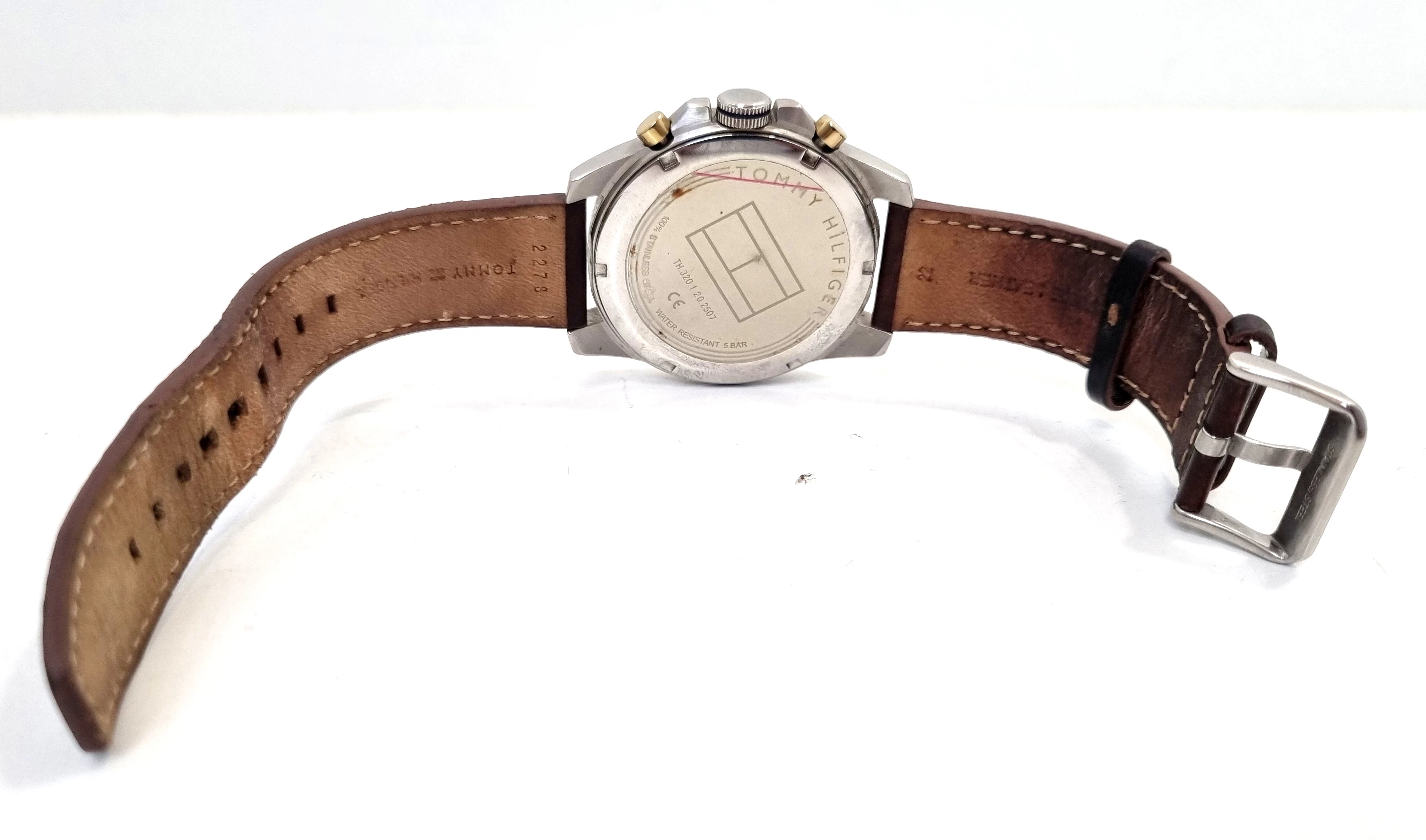 zegarek-meski-tommy-hilfiger-th3201202507-szkielko-mineralne