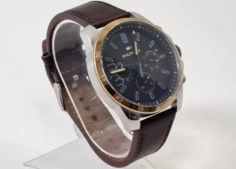 zegarek-meski-tommy-hilfiger-th3201202507-jana-pawla-ii-41a-warszawa