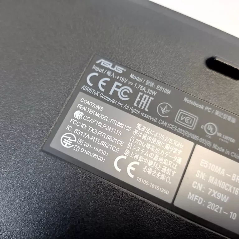 LAPTOP ASUS E510M @WARTO !!