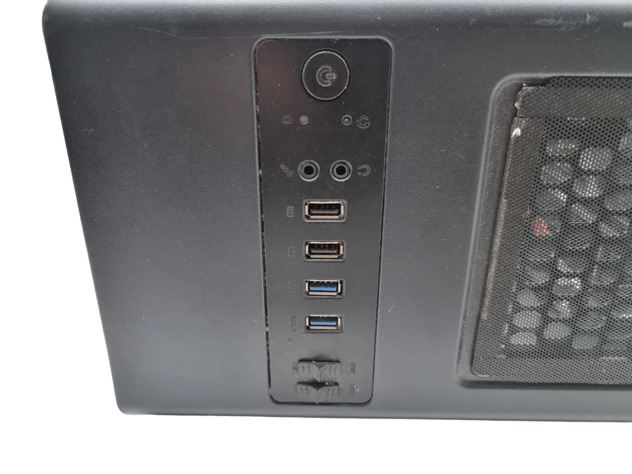 komputer-stacjonarny-sapphire-ryzen5-32gb-ram-ddr-taktowanie-bazowe-procesora-32