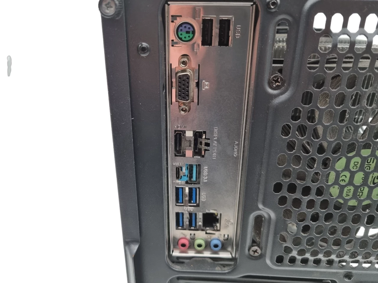 komputer-stacjonarny-sapphire-ryzen5-32gb-ram-ddr-pojemnosc-dysku-1628