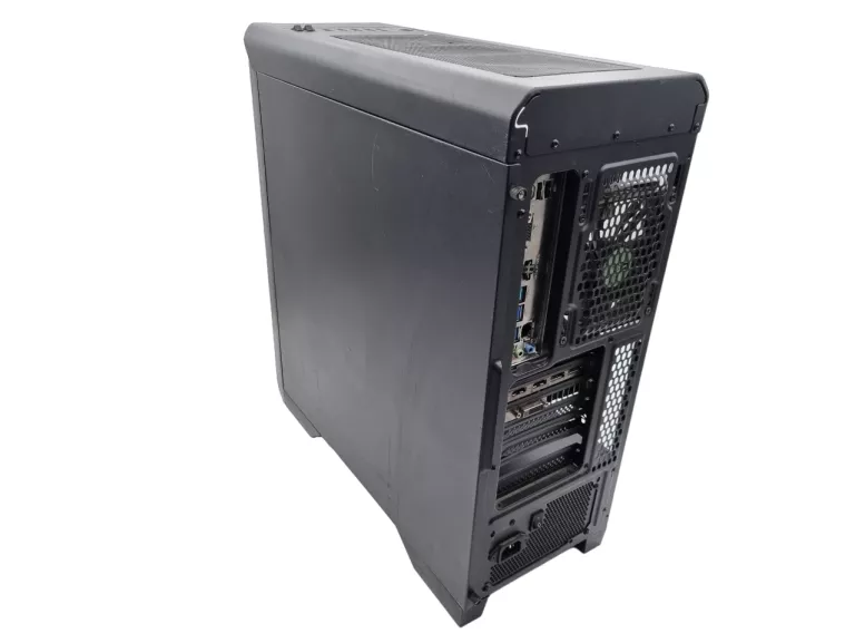 komputer-stacjonarny-sapphire-ryzen5-32gb-ram-ddr-marka-saphire