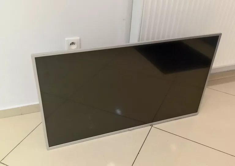 TELEWIZOR PHILIPS 43PFS5823 + PILOT