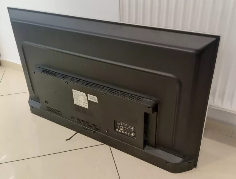 TELEWIZOR PHILIPS 43PFS5823 + PILOT
