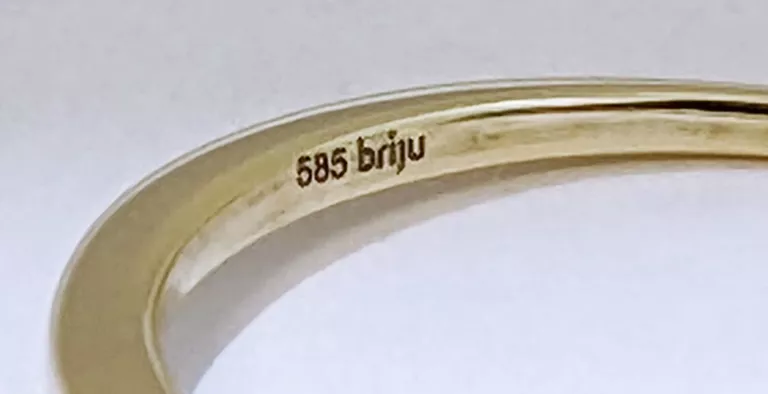 PIERŚCIONEK Z SZAFIREM I DIAMENTAMI 585 R.15 BRIJU