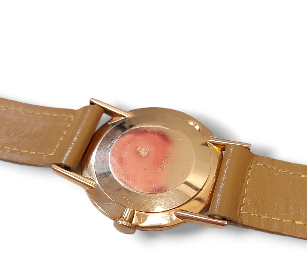 zegarek-zloty-nakrecany-lucz-cccp-58314k-funkcje-brak